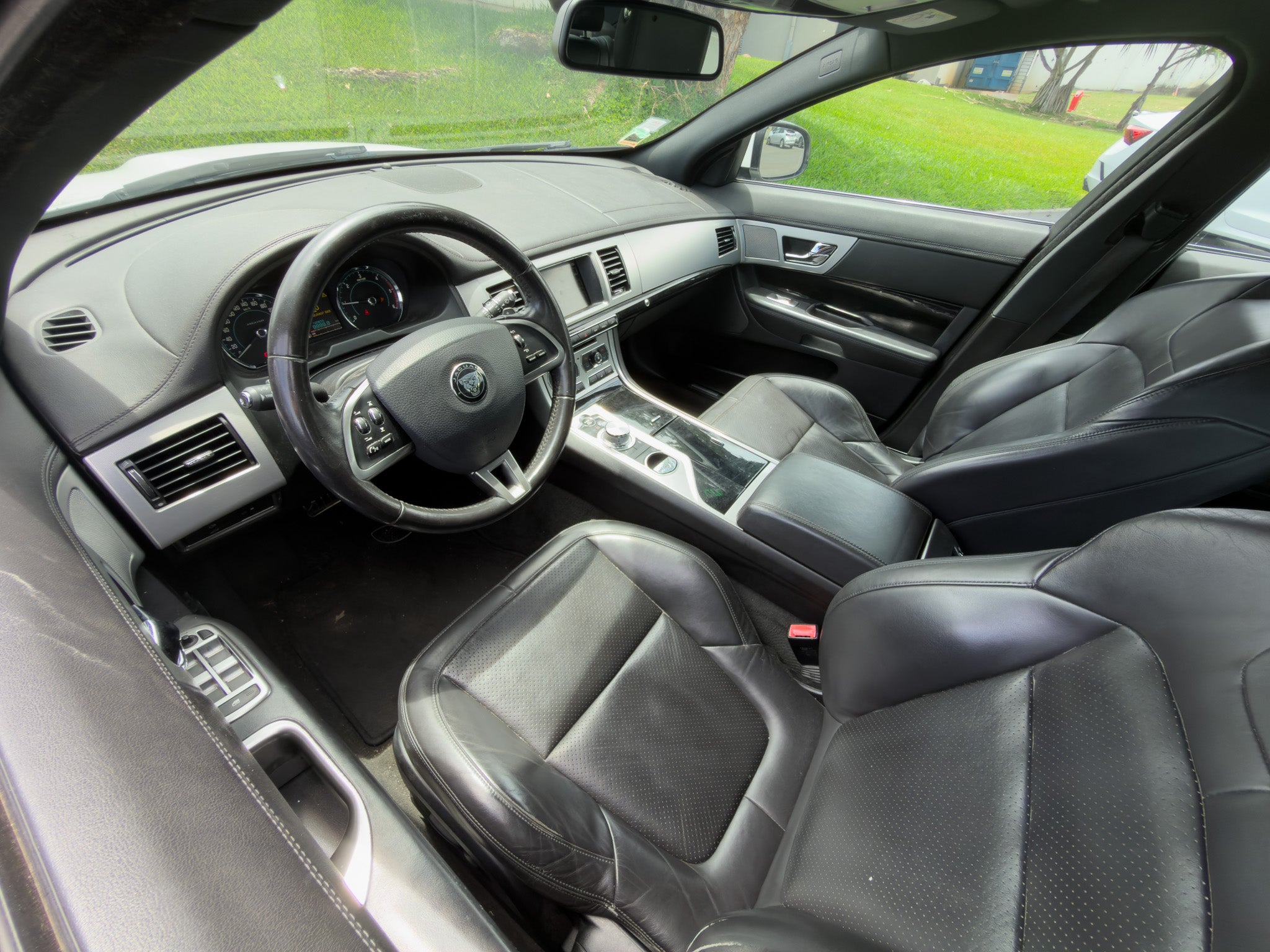 Jaguar XF 2,2D 200Cv BVA