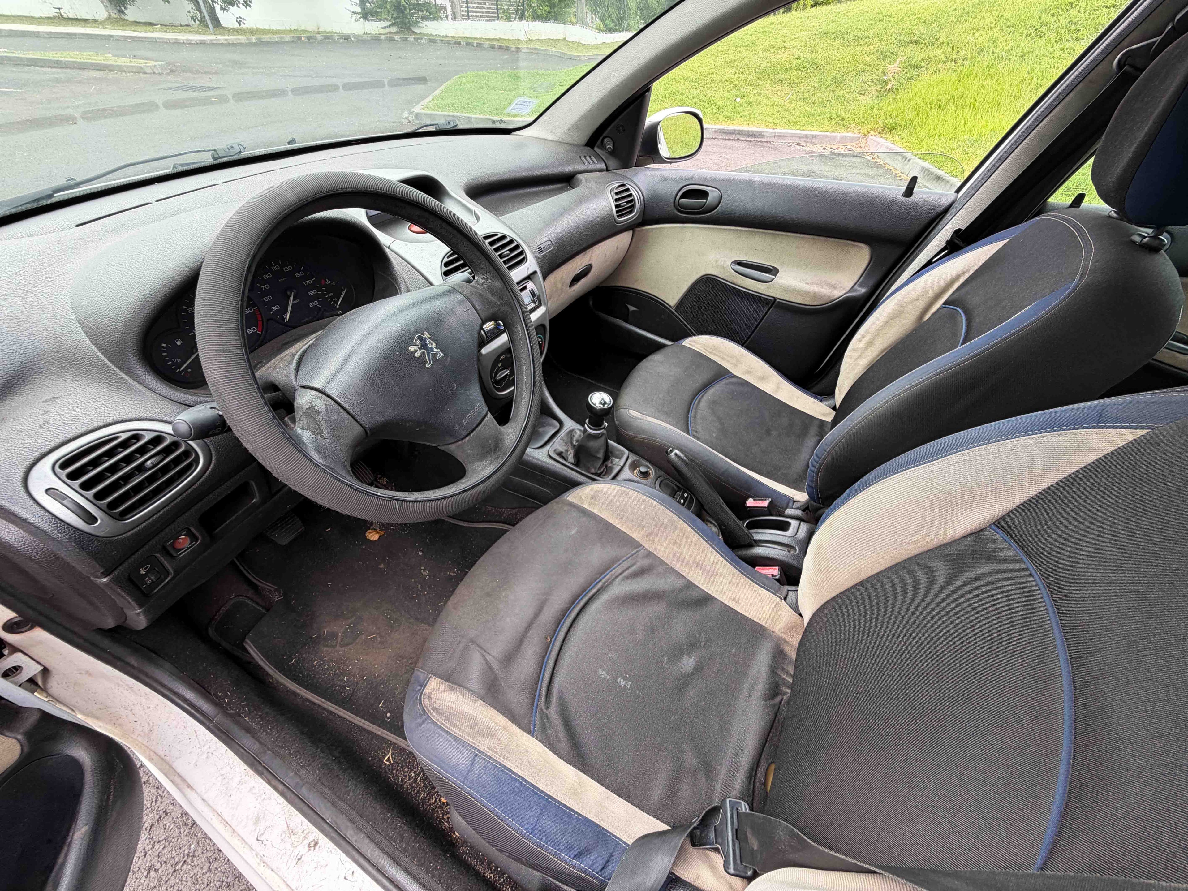 Peugeot 206 1,4HDi 70Cv BVM