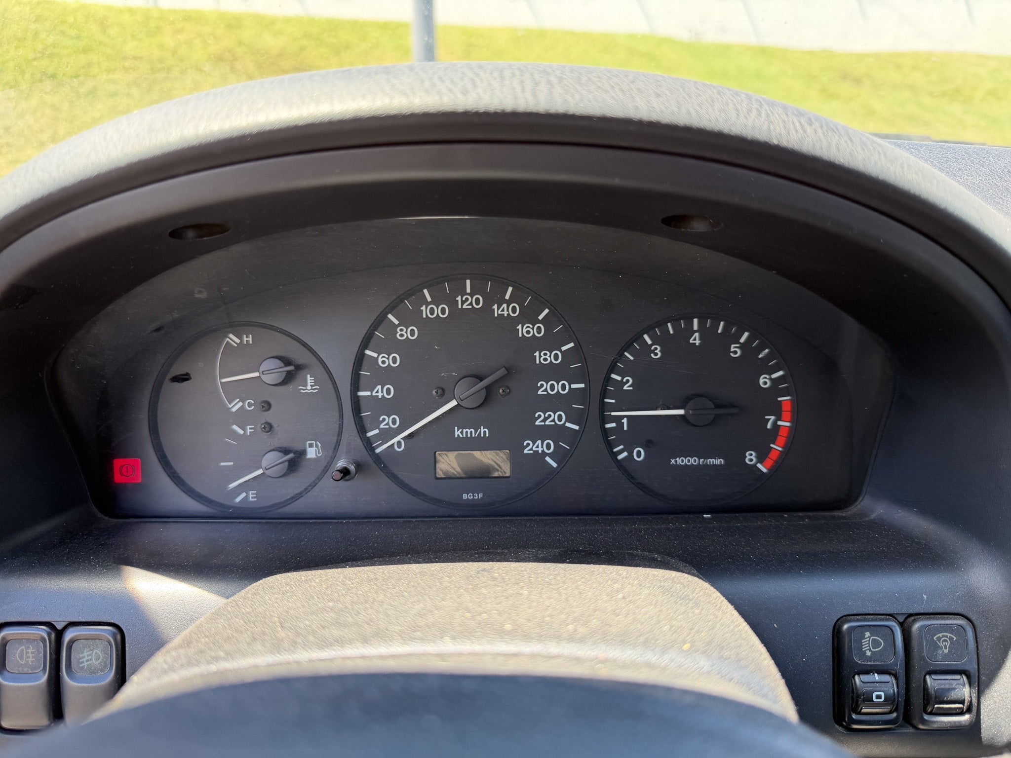 Mazda 323F 1,5L 90Cv