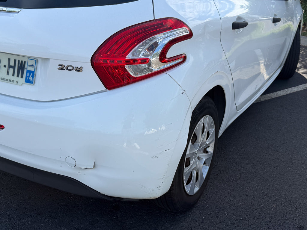 Peugeot 208 1.4HDi - 2 PLACES