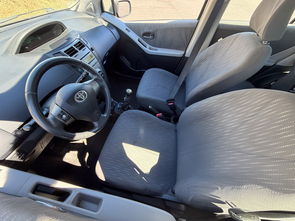 Toyota Yaris 1.3L 100Cv