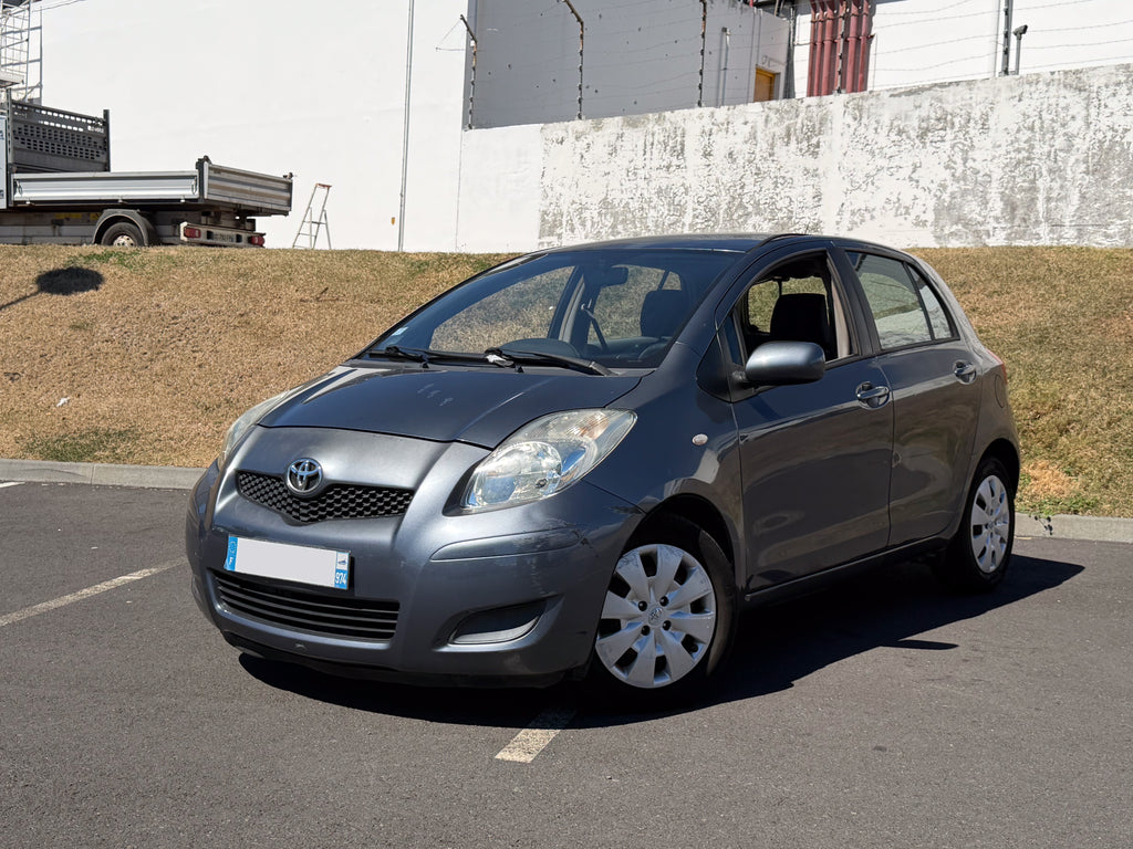 Toyota Yaris 1.3L 100Cv