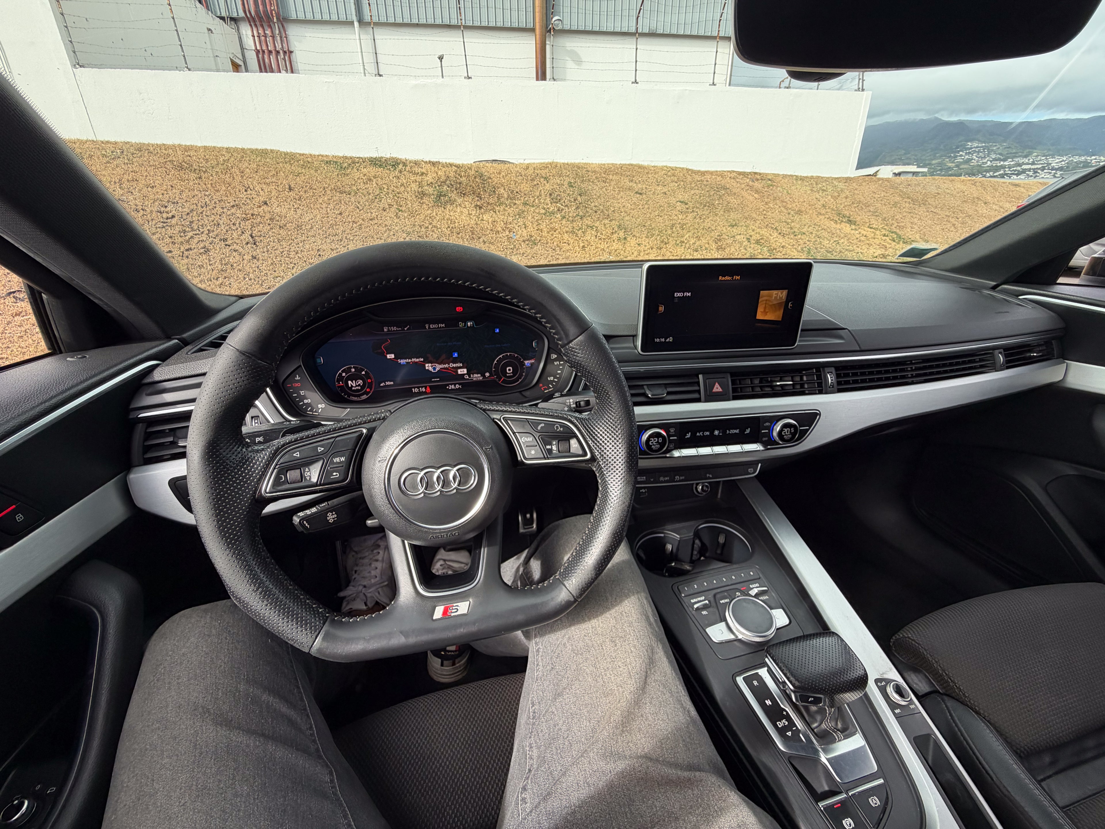 Audi A4 S-LINE 35TDi 150Cv Boîte Automatique
