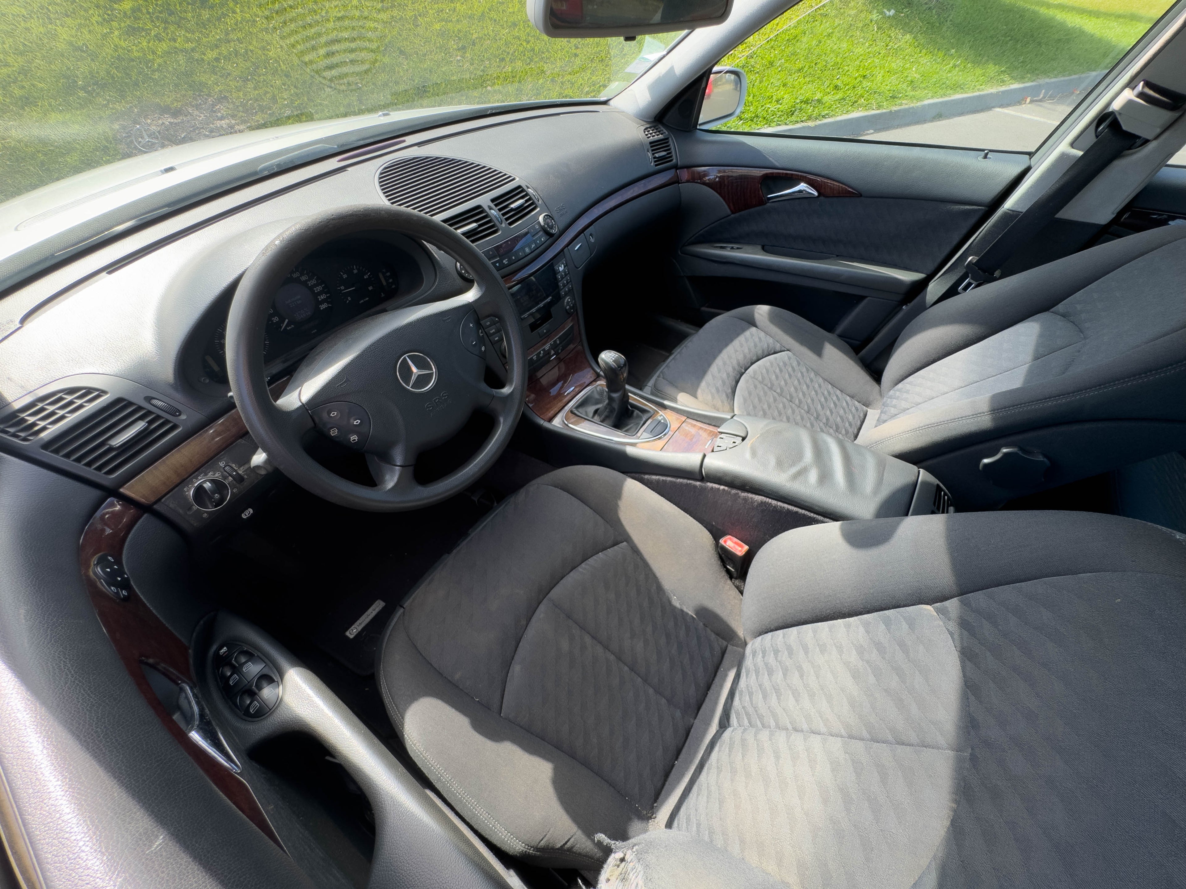 Mercedes-Benz E220 CDI