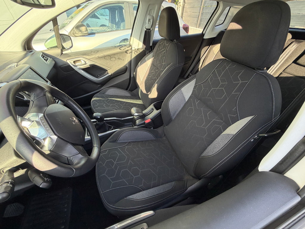 Peugeot 2008 1,2L 110Cv BVM5