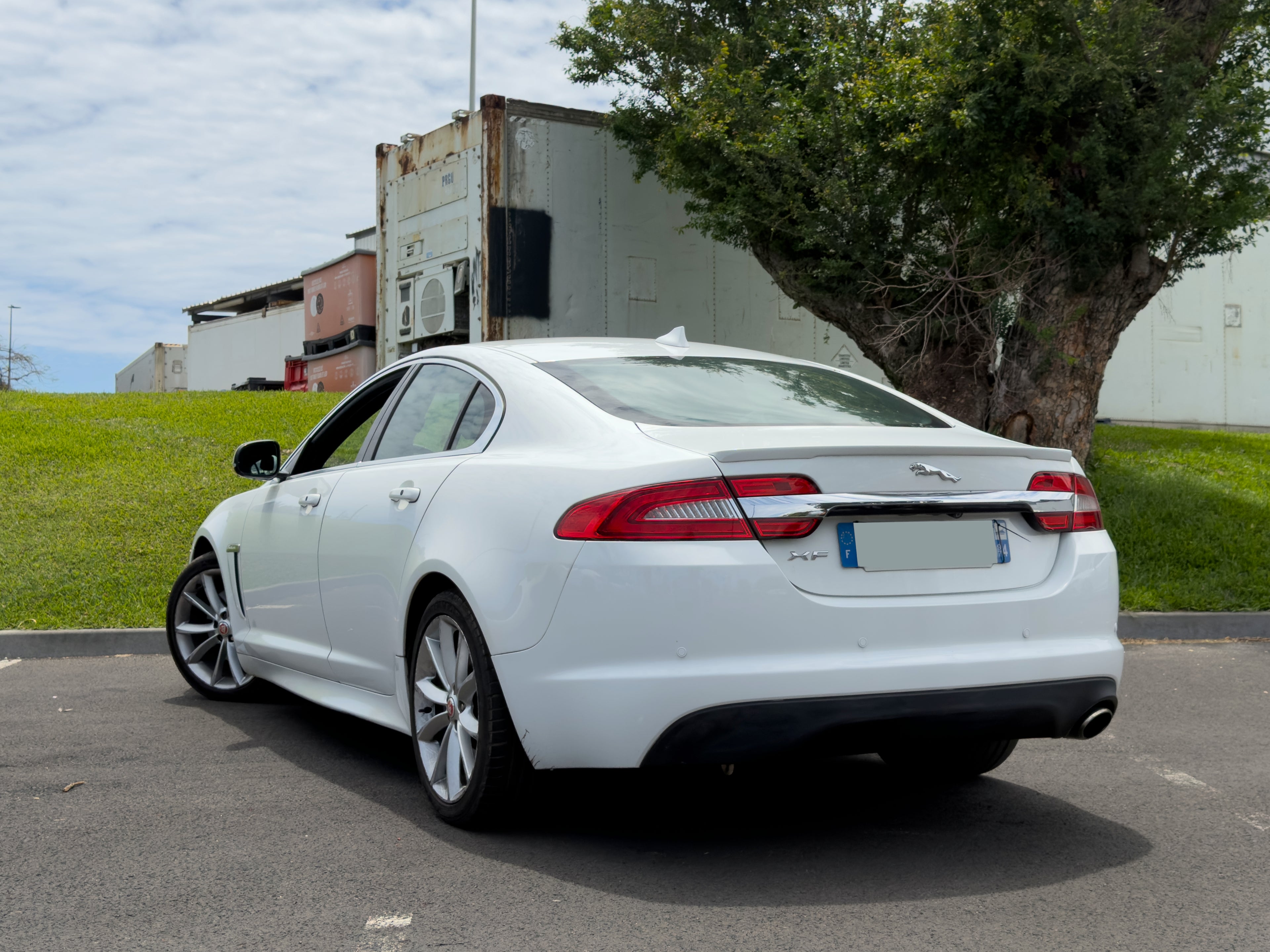 Jaguar XF 2,2D 200Cv BVA