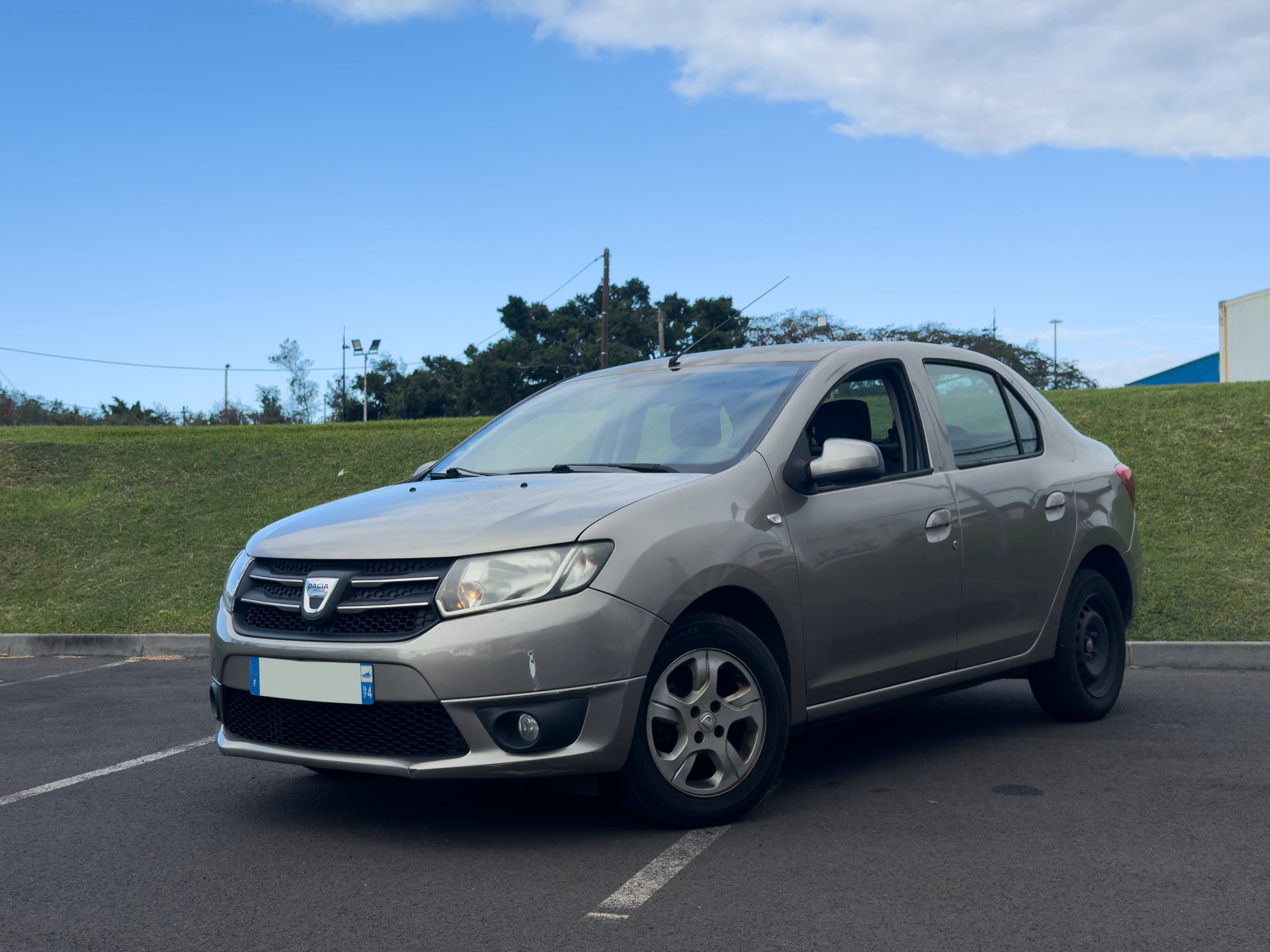 Dacia Logan